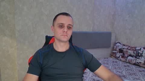 Ethan online show from February 14, 8:15 pm