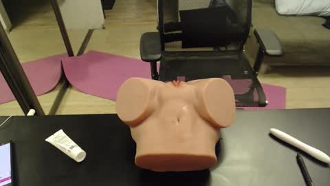 Iron Jhon online show from November 9, 4:38 pm