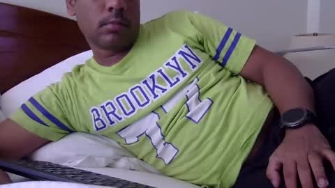 Snapshot of luckyfinalone chatting on September 27, 4:23 pm luckyfinalone online show from September 27, 4:23 pm