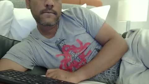 Snapshot of luckyfinalone chatting on October 1, 5:41 pm luckyfinalone online show from October 1, 5:41 pm