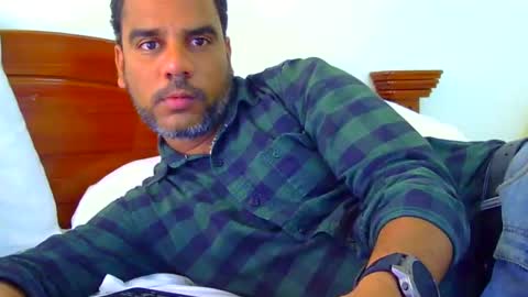 Snapshot of luckyfinalone chatting on October 9, 4:16 pm luckyfinalone online show from October 9, 4:16 pm