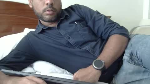 Snapshot of luckyfinalone chatting on October 27, 4:33 pm luckyfinalone online show from October 27, 4:33 pm