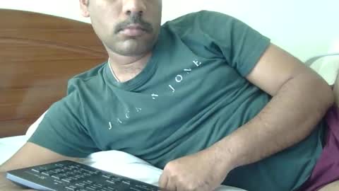 Snapshot of luckyfinalone chatting on February 1, 6:50 pm luckyfinalone online show from February 1, 6:50 pm