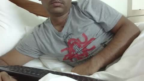 Snapshot of luckyfinalone chatting on March 4, 3:23 am luckyfinalone online show from March 4, 3:23 am