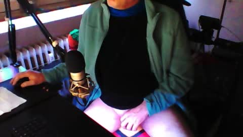        call me  Stefan online show from March 13, 12:56 pm