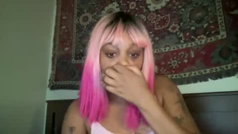 Snapshot of luckylaci777 chatting on September 23, 8:01 pm luckylaci777 online show from September 23, 8:01 pm