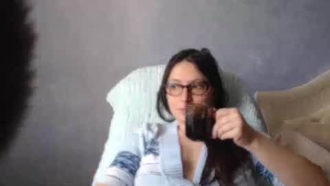 luckylinda23 online show from May 19, 9:59 am