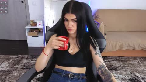 Monika online show from March 26, 9:37 am