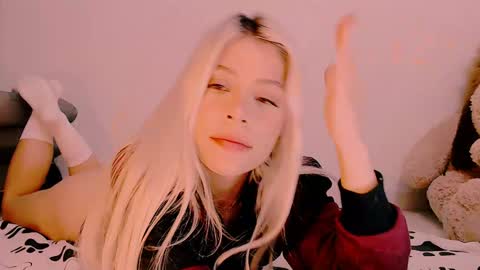 luckysapphire777 online show from February 8, 1:33 pm