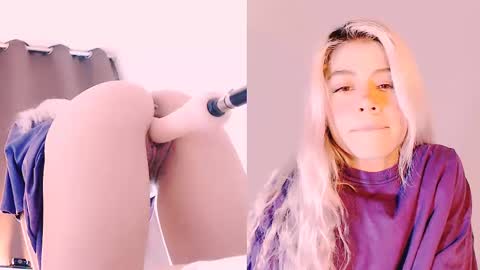 luckysapphire777 online show from February 16, 8:21 am