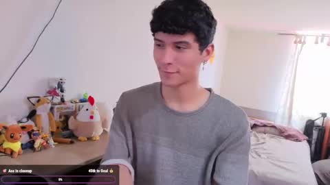 Lu Independent Model online show from March 9, 3:49 pm