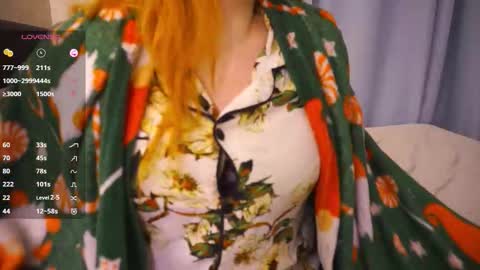 Rinredhead Gloriawith glasses Rayanother glasses online show from January 10, 5:37 pm