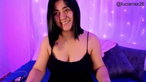 Snapshot of lucy266_ chatting on November 22, 7:07 am lucy online show from November 22, 7:07 am