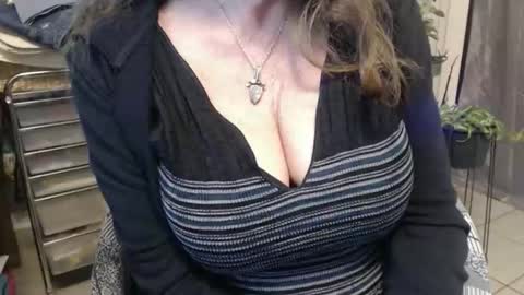 lucy_0000 online show from March 28, 3:17 am