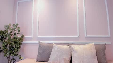 lucy_canel online show from January 5, 7:17 pm