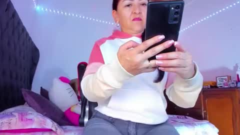 lucy online show from February 22, 11:36 pm