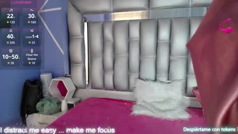  SleepyAbuela online show from October 3, 2:03 pm