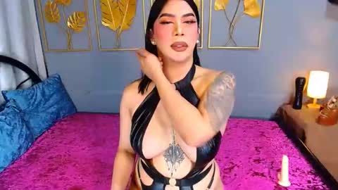 Snapshot of lucy_pearlcumxx chatting on January 11, 10:09 am Aliana online show from January 11, 10:09 am