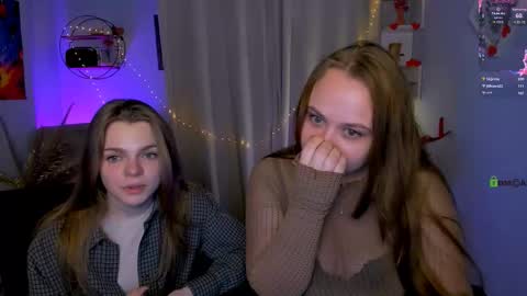 lucy online show from March 23, 1:31 am