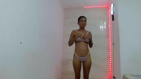 lucy_sluppy_hard online show from March 21, 9:29 pm