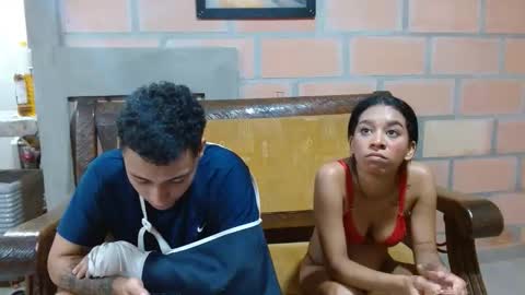 Snapshot of lucy_sluppy_hard chatting on May 29, 3:48 am lucy_sluppy_hard online show from May 29, 3:48 am
