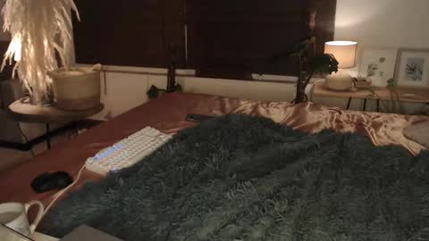 luciana online show from March 5, 12:59 am