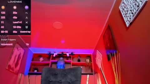 Lucy  online show from November 7, 11:43 am