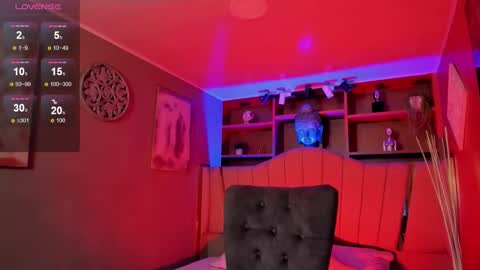 Lucy  online show from November 14, 11:53 am