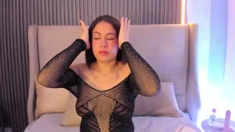 LucyClem online show from July 3, 12:11 pm