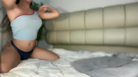 Snapshot of lucyforr chatting on July 27, 4:41 am lucyforr online show from July 27, 4:41 am