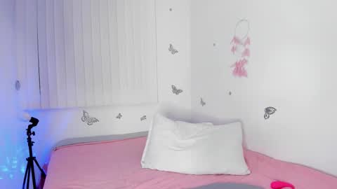 Lucy online show from January 7, 7:16 pm