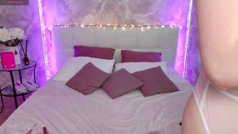 Lucy online show from March 5, 9:49 am