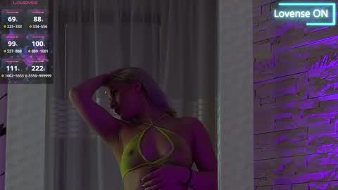 Lucy Lexton online show from September 20, 4:24 am