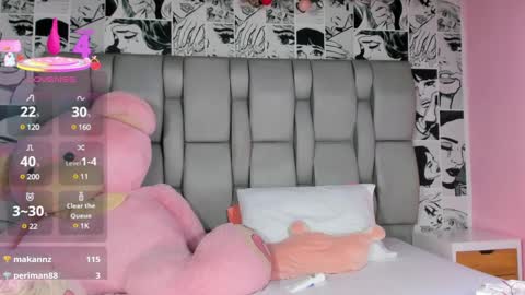 Snapshot of lucyrosse_ chatting on February 28, 3:04 pm Lucy online show from February 28, 3:04 pm