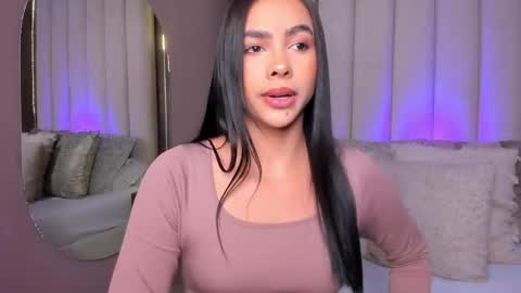 Snapshot of lucysalvatore chatting on October 3, 4:59 pm Lucy online show from October 3, 4:59 pm