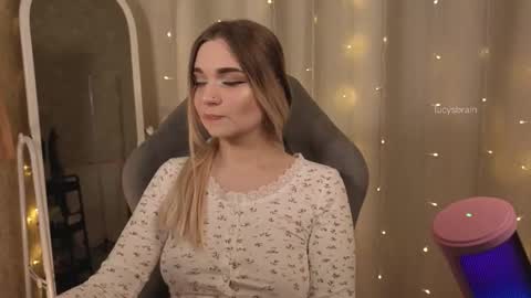 Lucy online show from March 11, 6:47 pm