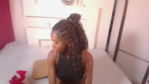 Snapshot of lucystar3 chatting on October 17, 12:41 pm lucystar3 online show from October 17, 12:41 pm