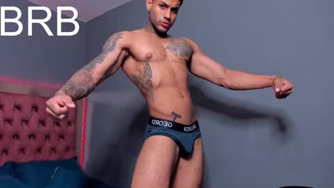 Luigi Vitale online show from October 13, 12:21 am