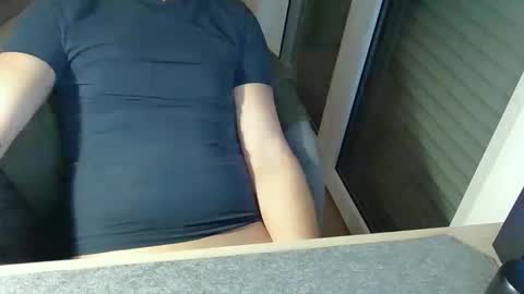 Snapshot of luigi25187 chatting on November 30, 7:29 pm luigi25187 online show from November 30, 7:29 pm