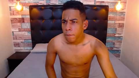 Snapshot of luigi_ferrer chatting on March 3, 2:07 am FIND ME NOW LIKE LUIGI online show from March 3, 2:07 am