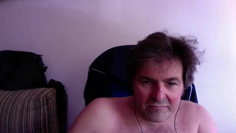 LUIGIJOHN online show from March 29, 11:43 am