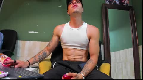 Luis AS online show from January 12, 11:26 pm