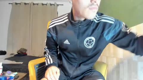 Luis AS online show from February 26, 10:15 am