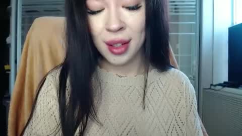 luisa lovedom online show from November 23, 7:52 am