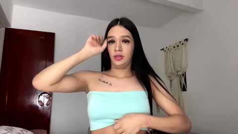  Luisa Fernanda  online show from October 13, 2:22 am