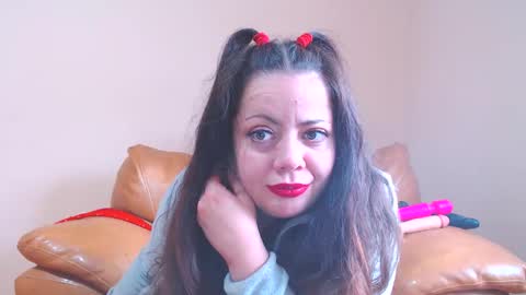 Cassie online show from January 8, 8:05 am