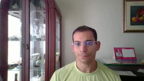 Snapshot of luiselamante chatting on February 24, 5:11 pm Luis online show from February 24, 5:11 pm