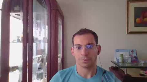 Snapshot of luiselamante chatting on April 23, 8:55 pm Luis online show from April 23, 8:55 pm