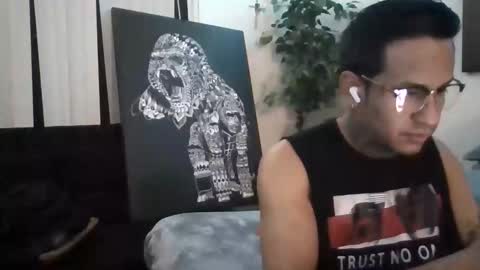 luisjg24hrs online show from April 17, 6:55 pm