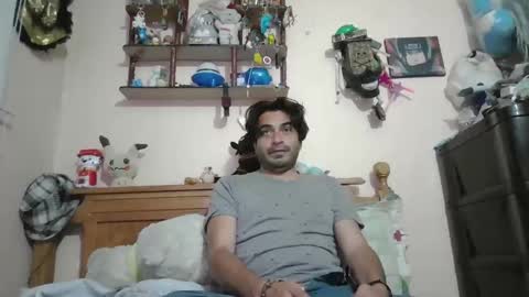 luismiastarot online show from November 19, 2:22 am